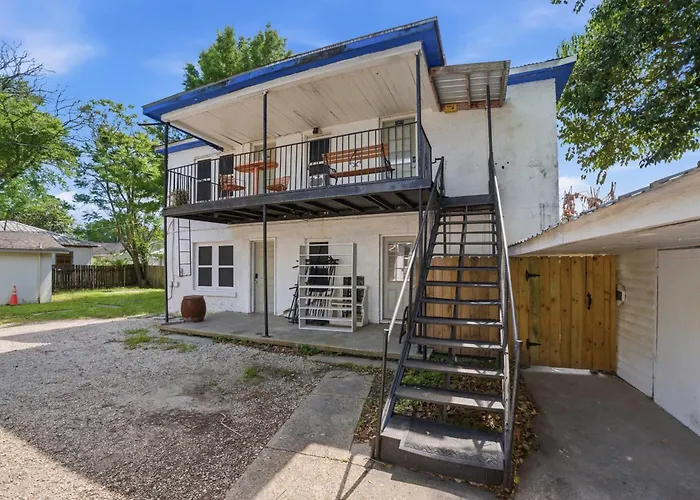 Cozy Private Heart Of Downtown Lafayette